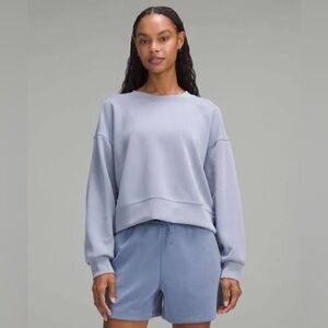 Lululemon Softstreme Perfectly Oversized Cropped Crew Blue Willow Size 6
